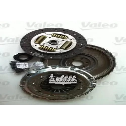 Сцепление Компл. Vag Octavia/Superb/Caddy/Golf 5/Jetta 3/Passat 03- 1.9-2.0 Diesel С Маховиком Valeo 