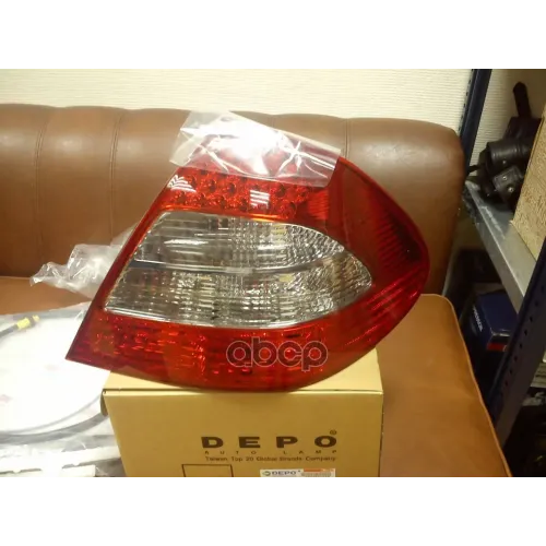 Фонарь Задний Mercedes W211 -09 (На Крыло) Прав. Depo 